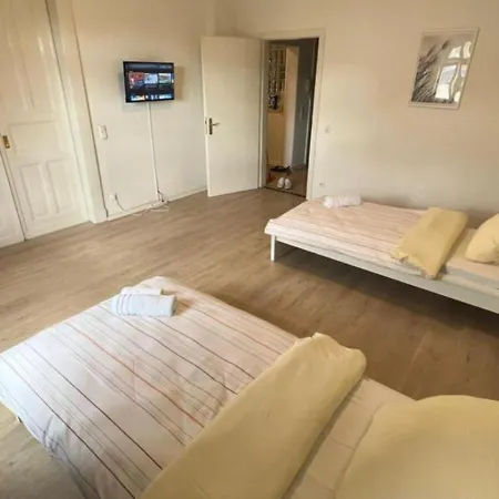 Monteurwohnung Am Holstein-center Apartman